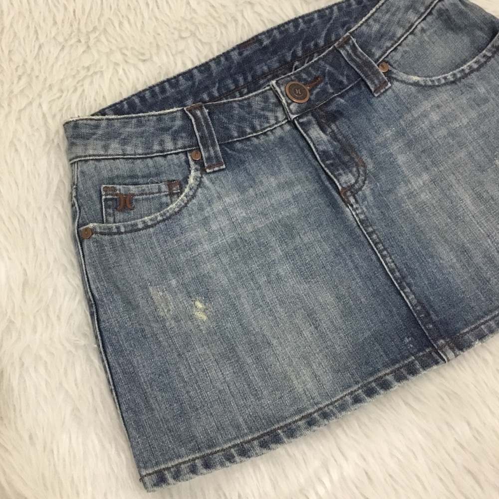 Hurley women’s denim jean mini distressed summer beach skirt size 5 junior